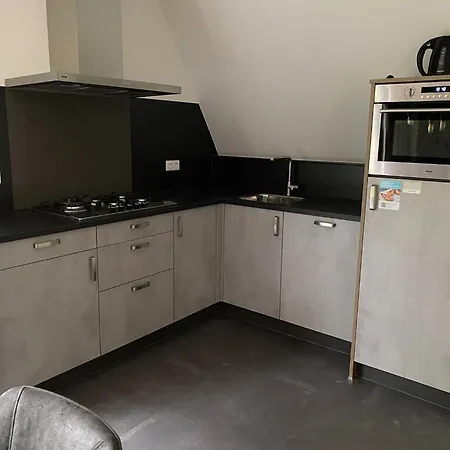 Restyled House With Two Bathrooms, Breda At 10 Km Сasa de vacaciones Oosterhout (North Brabant)